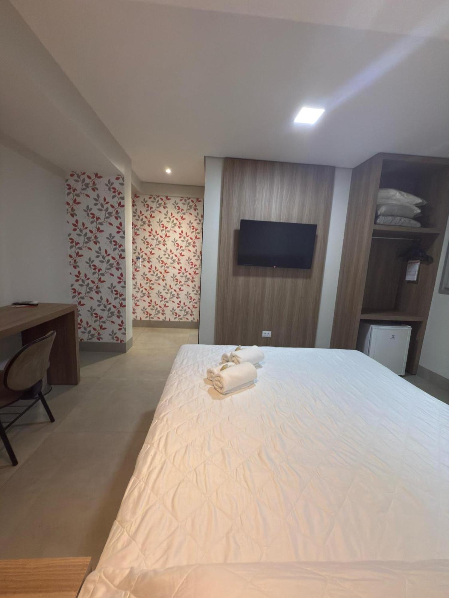 Hotel Santa Maria กัมโปโมเรา ภายนอก รูปภาพ